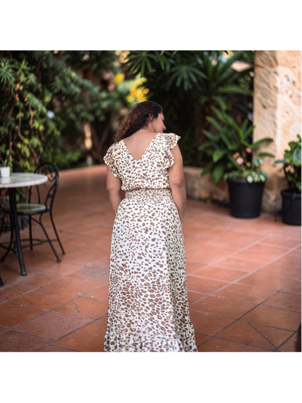Women's Express Midi Dress Size M Beige Brown Leopard Print - Picture 3 of 4